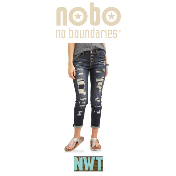 No Boundaries Denim - NWT NoBo Distressed Mid Rise Relaxed Skinny Jeans